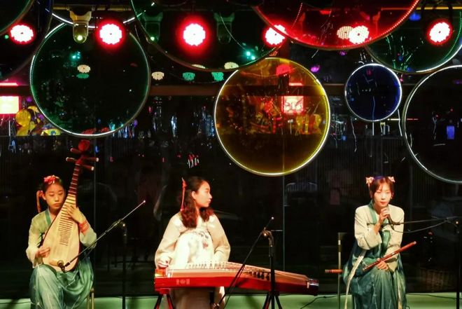 风雨城墙路 | 纵横秦川八百里，阅尽长安三千年