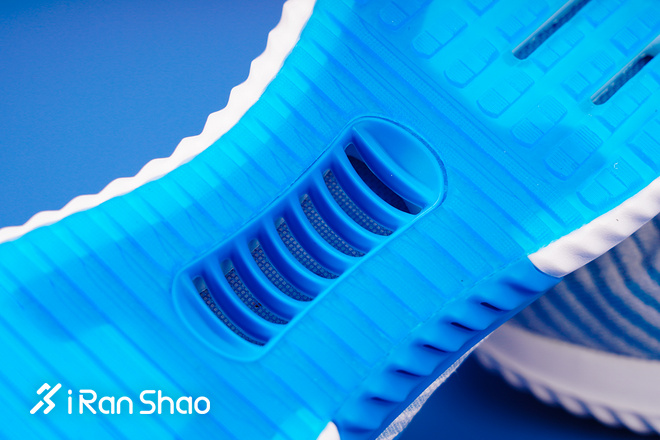 开箱 | 风继续吹 adidas 2019 CLIMACOOL 清风系列跑鞋