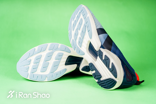 开箱 | 让跑步变的简单一点 李宁超轻16