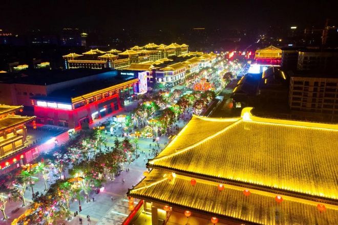 风雨城墙路 | 纵横秦川八百里，阅尽长安三千年