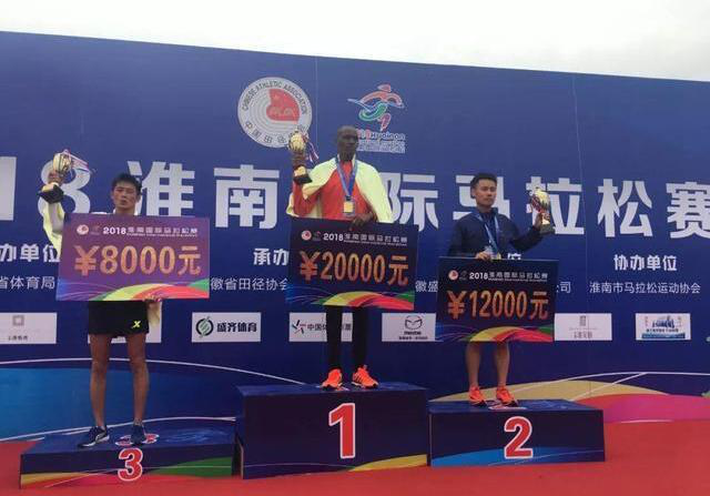 跑马十年 川内终成职业选手 | 跑圈十件事