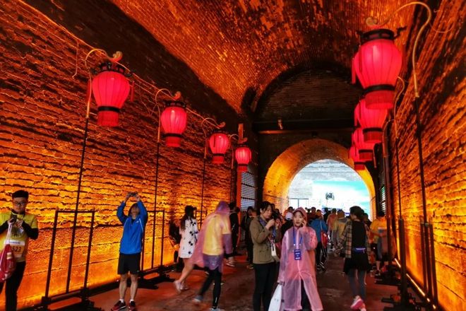 风雨城墙路 | 纵横秦川八百里，阅尽长安三千年