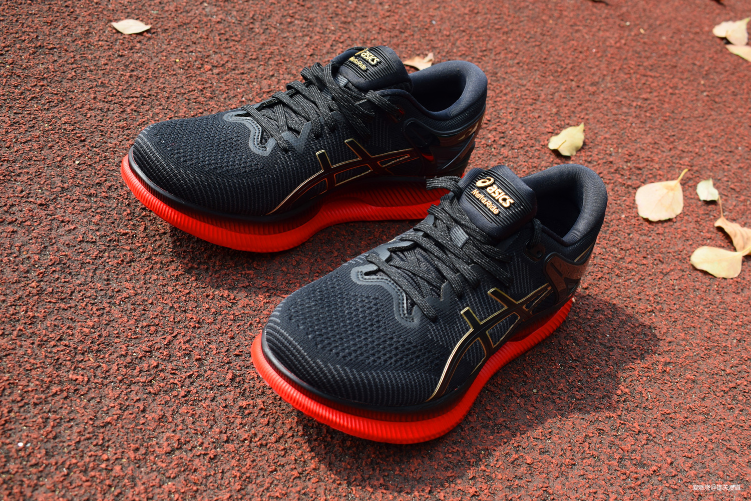 “概念”跑鞋，“滚”向未来——Asics MetaRide跑鞋