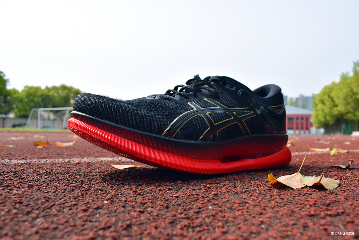 “概念”跑鞋，“滚”向未来——Asics MetaRide跑鞋