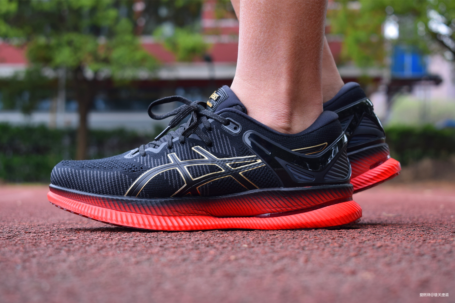 “概念”跑鞋，“滚”向未来——Asics MetaRide跑鞋