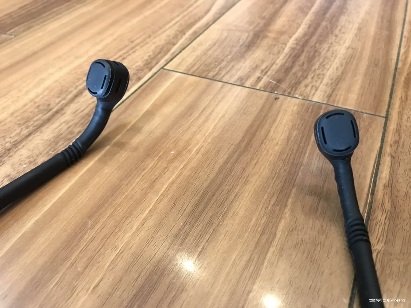 脑洞生产力：韶音REVVEZ骨传导运动太阳眼镜评测