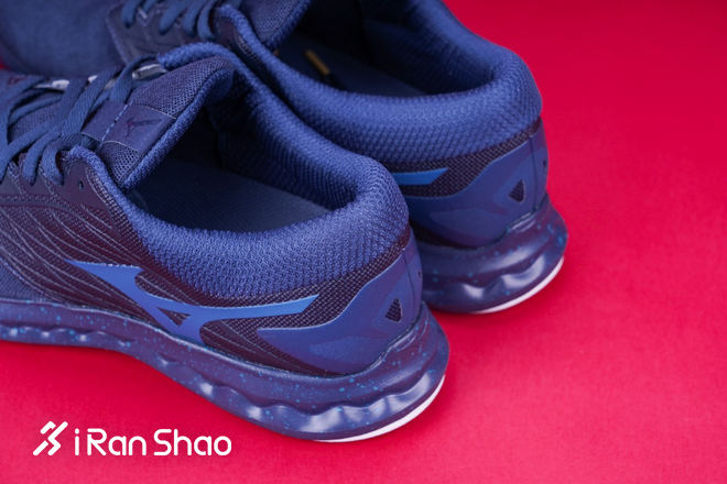 跑鞋| 指引方向的 MIZUNO WAVE POLARIS