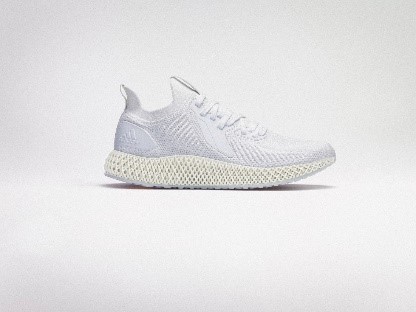 为颠覆而生——阿迪达斯推出新款ALPHAEDGE 4D 系列跑鞋