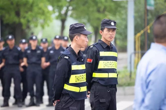 燃动苏城丨顺龙建设2019苏州湾马拉松（第三届苏州女王跑®）完美收官！