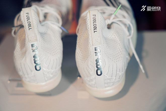 现场 | New Balance为什么发布了一双只能跑一英里的跑鞋