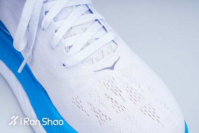 开箱 | 老朋友的新惊喜 HOKA ONE ONE CARBON X