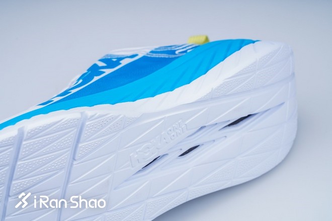 开箱 | 老朋友的新惊喜 HOKA ONE ONE CARBON X