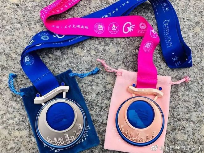 燃动苏城丨顺龙建设2019苏州湾马拉松（第三届苏州女王跑®）完美收官！