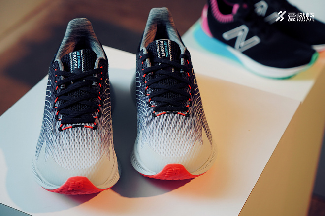 现场 | New Balance为什么发布了一双只能跑一英里的跑鞋