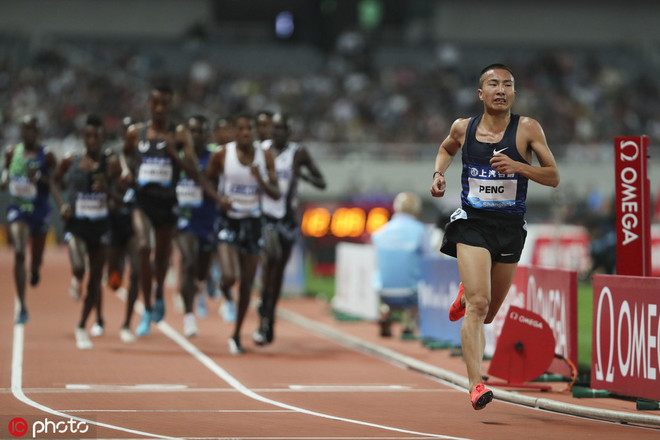 徐州首马2:13斩获季军，彭建华如何半年内跃居全国第三