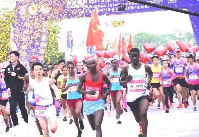 燃动苏城丨顺龙建设2019苏州湾马拉松（第三届苏州女王跑®）完美收官！