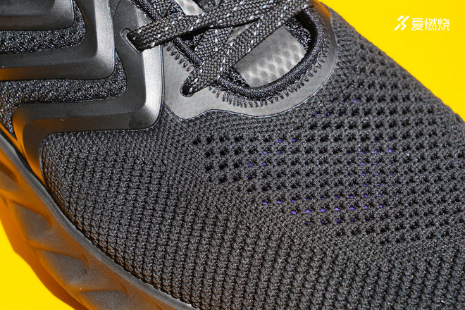 开箱 | 匹克态极1.0PLUS天择近距离视角观看