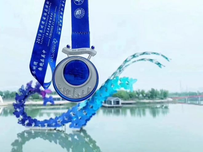 燃动苏城丨顺龙建设2019苏州湾马拉松（第三届苏州女王跑®）完美收官！