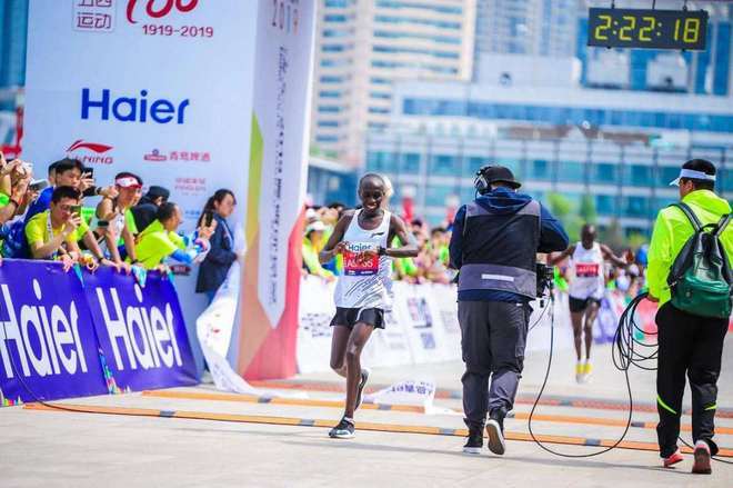 马拉松第七大满贯有望落户成都|跑圈十件事