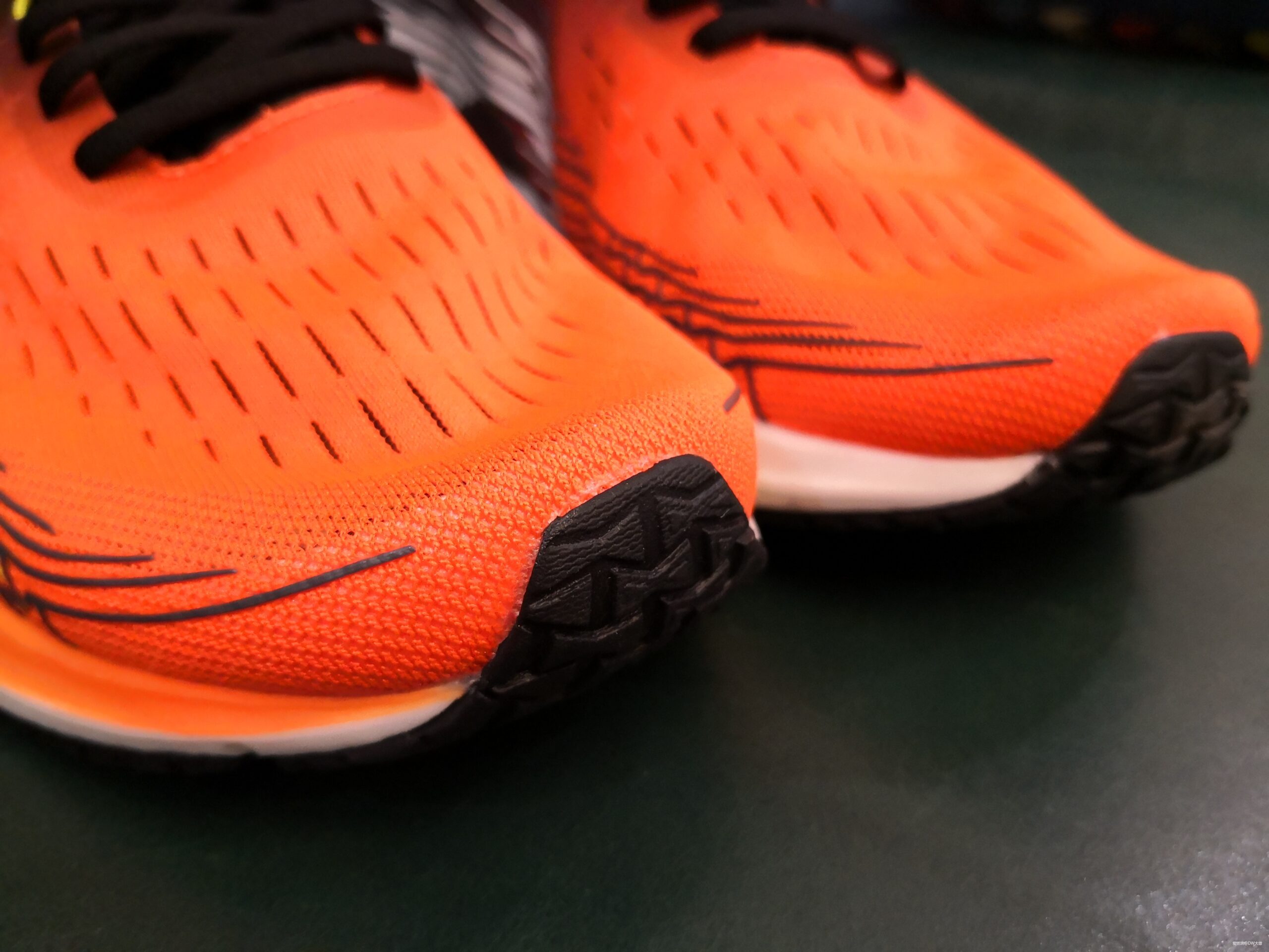 脱影而出，鞋中赤兔丨2019李宁赤兔四代跑鞋测评