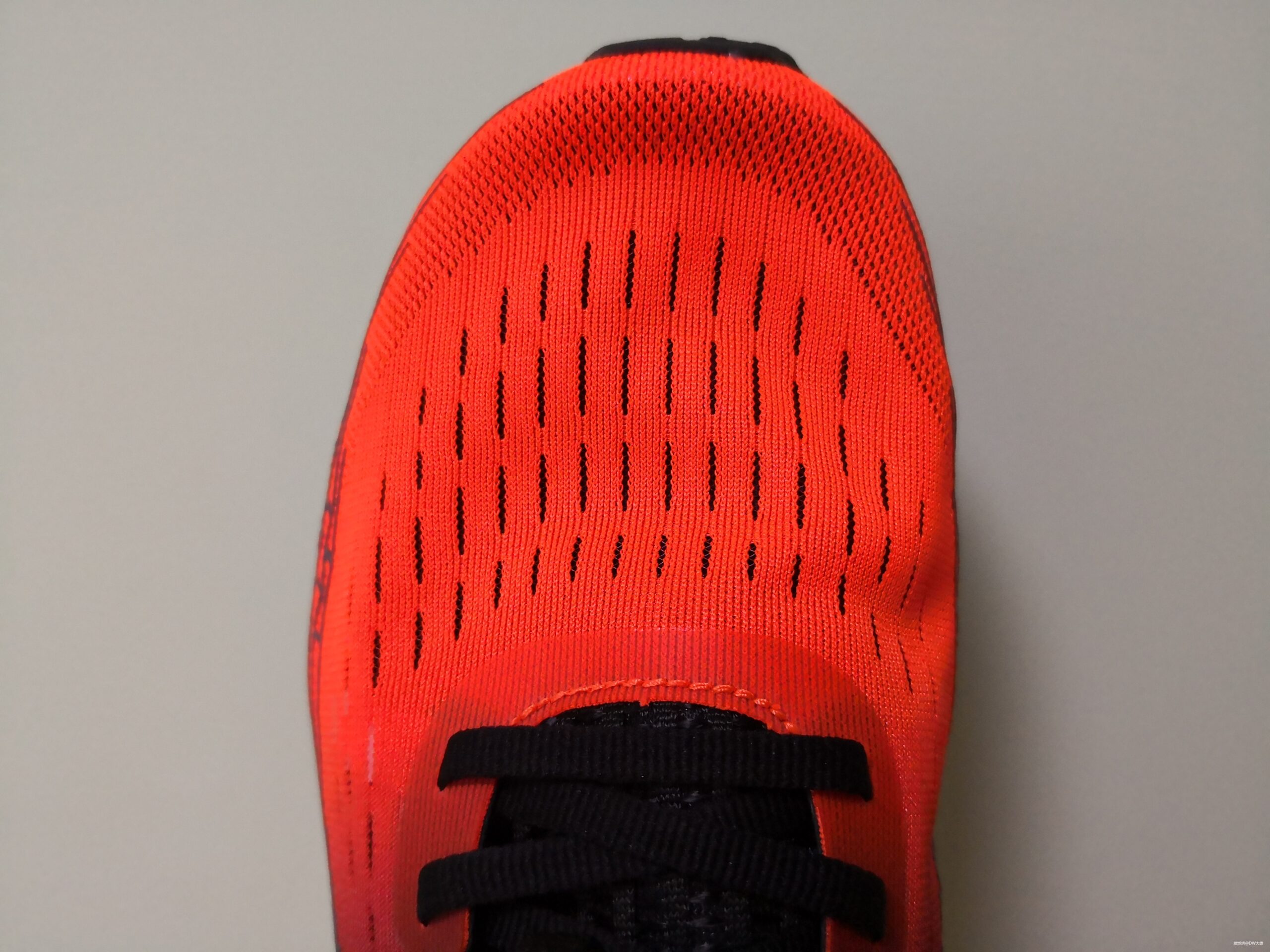 脱影而出，鞋中赤兔丨2019李宁赤兔四代跑鞋测评