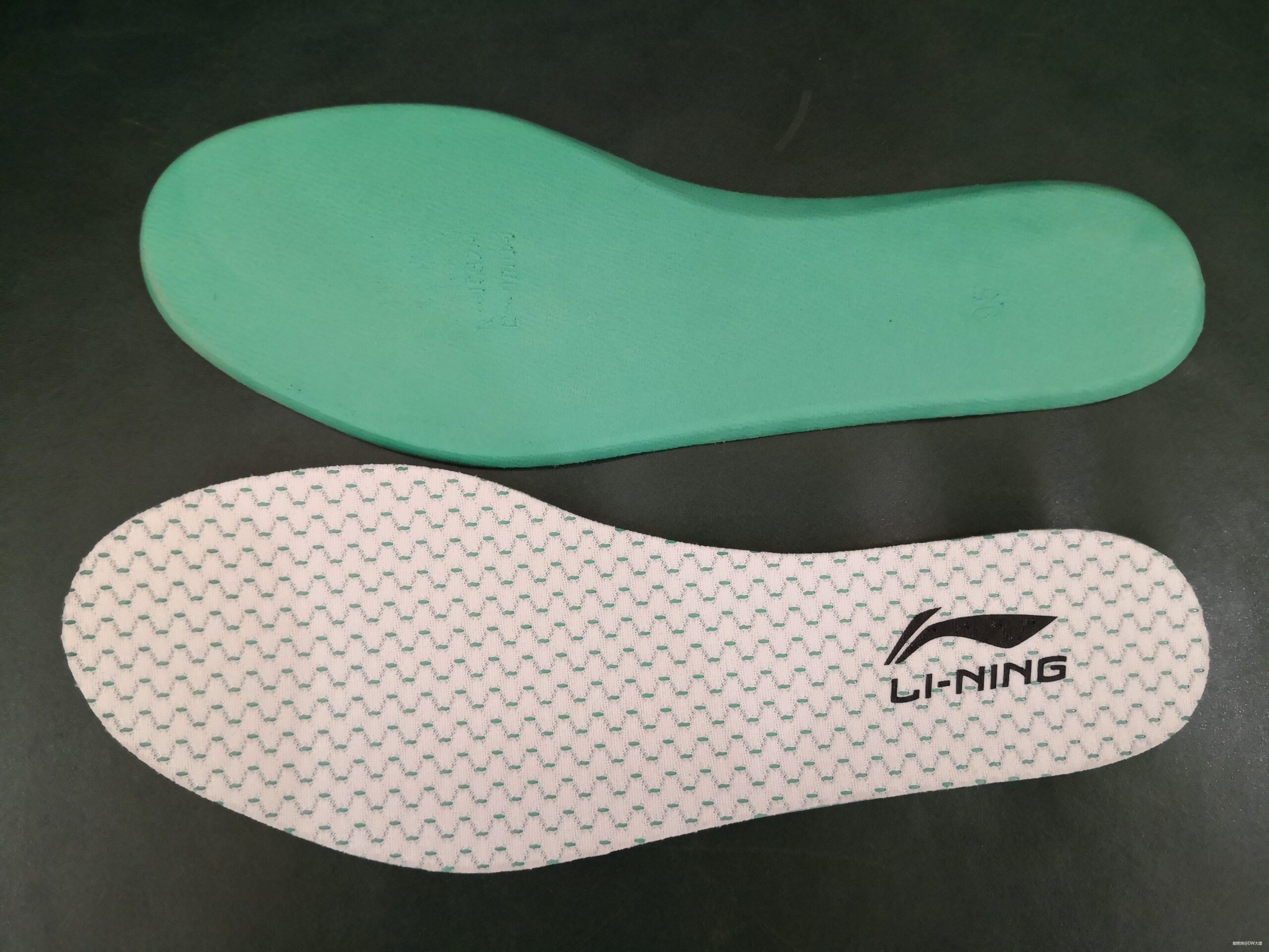 脱影而出，鞋中赤兔丨2019李宁赤兔四代跑鞋测评