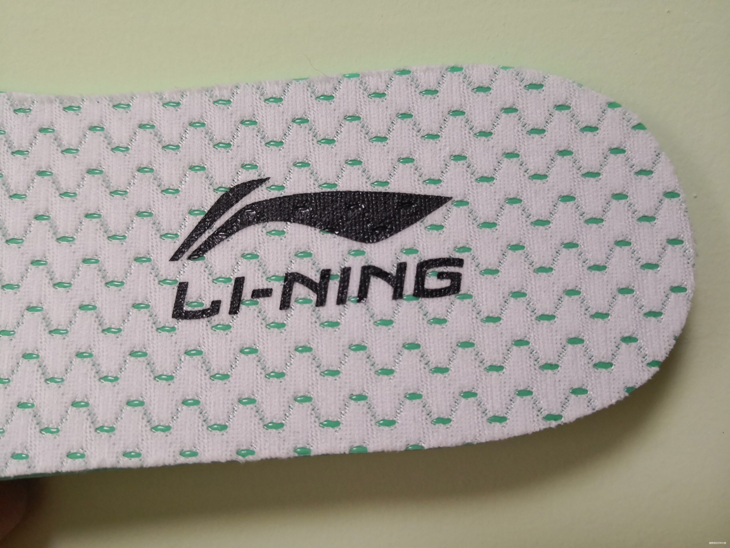 脱影而出，鞋中赤兔丨2019李宁赤兔四代跑鞋测评