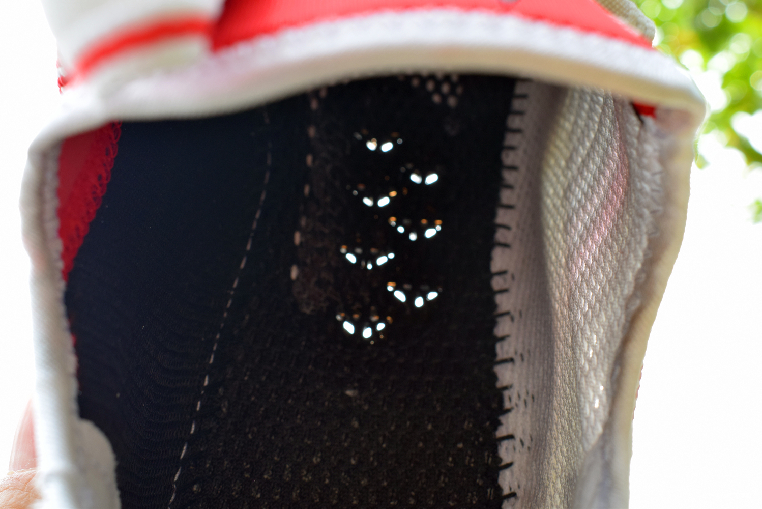 跑鞋潮鞋之间的无缝切换——Reebok Sole Fury跑鞋