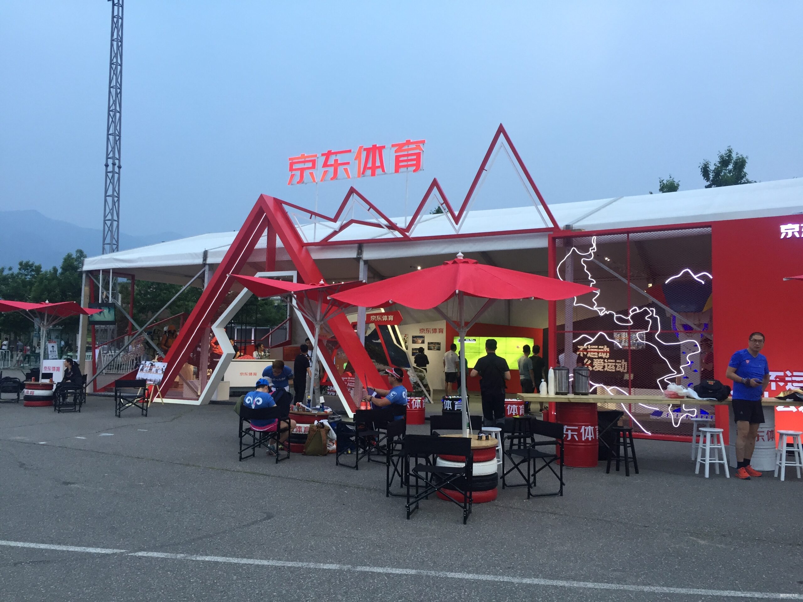 跑过黑夜——2019北京TNF100赛记