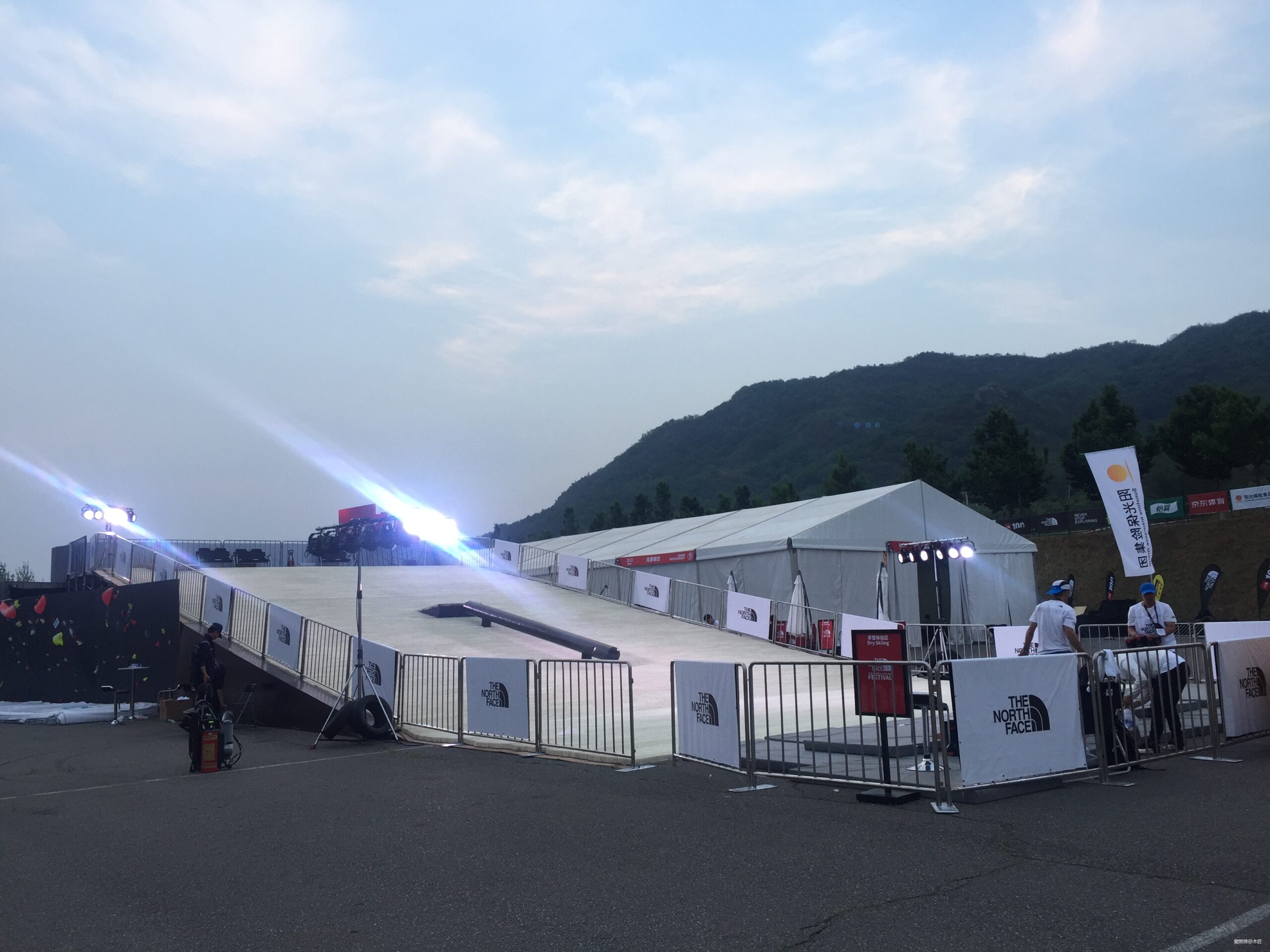 跑过黑夜——2019北京TNF100赛记