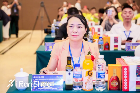 新闻发布会 | 6·29黄马与您相约镇宁浪漫奔跑