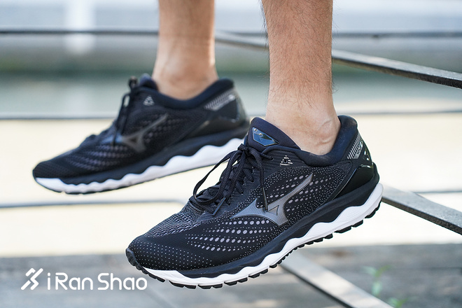 跑鞋 | 鞋面缓震双升级 MIZUNO WAVE SKY 3