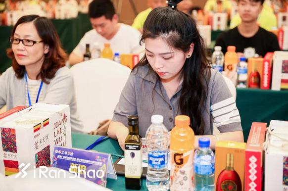 新闻发布会 | 6·29黄马与您相约镇宁浪漫奔跑