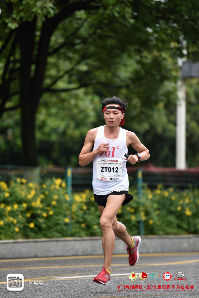 岑万江：修理工出身的“50公里超马中国一哥”