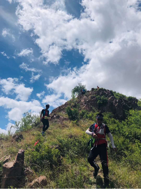 2019“蒙古马杯”千森敖汉100国际超级越野跑精彩落幕