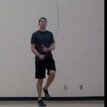 你跑步时左右协调吗？