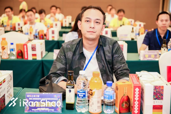 新闻发布会 | 6·29黄马与您相约镇宁浪漫奔跑