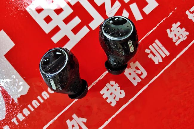 戴上就不会掉的蓝牙耳机，推荐给跑者们看看，南卡N2真无线蓝牙运动耳机