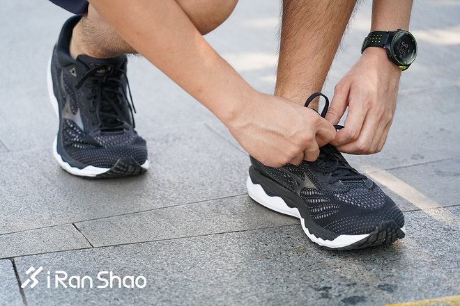 跑鞋 | 鞋面缓震双升级 MIZUNO WAVE SKY 3