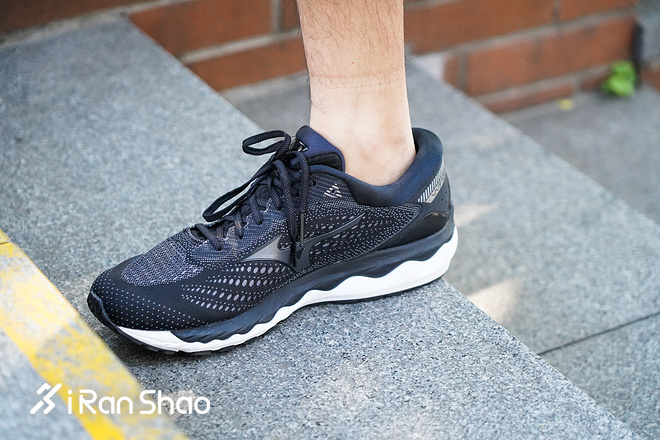 跑鞋 | 鞋面缓震双升级 MIZUNO WAVE SKY 3