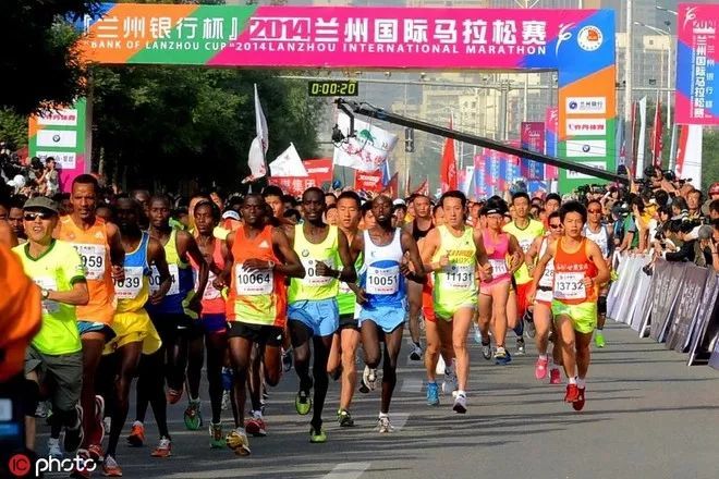 视频 | 奔跑一直在路上 2019兰州马拉松