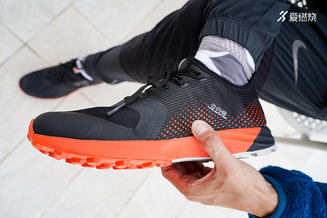 定制一双独一无二的越野跑鞋 只需要20分钟