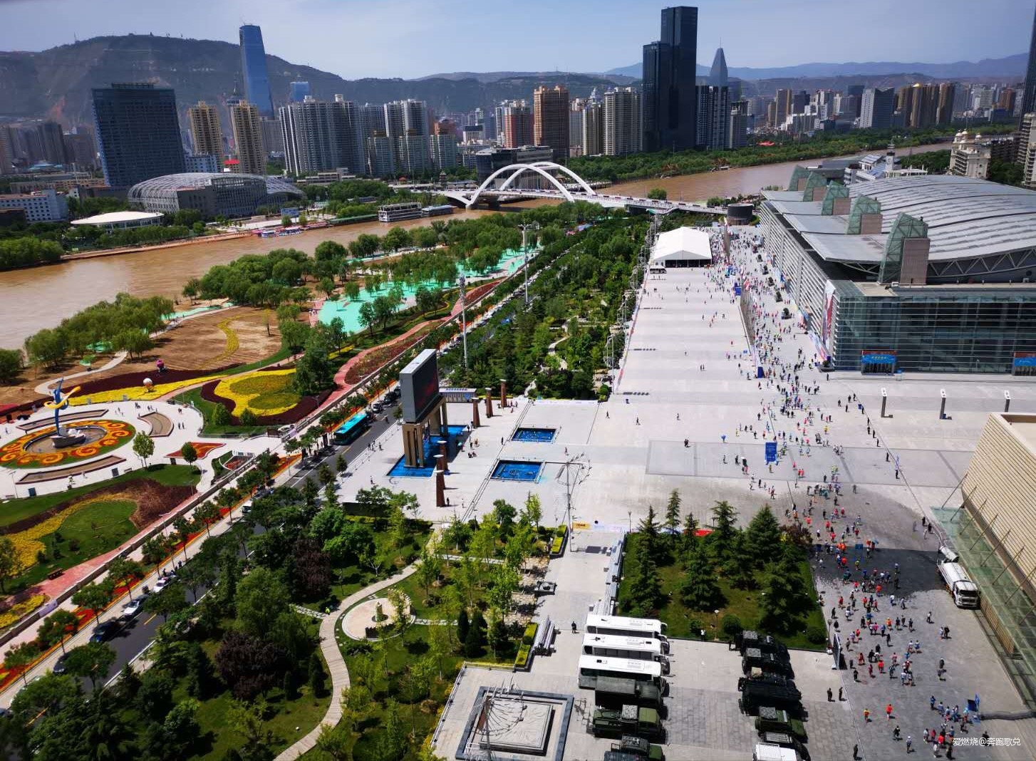 浪漫英雄 ——2019兰州马拉松跑记