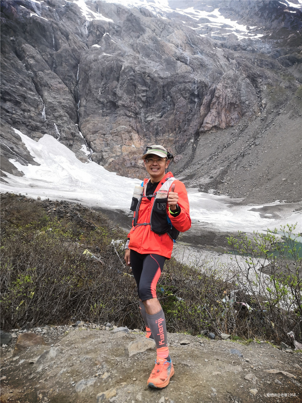 红衣穿越200里，依杖轻歌梅里行 高龄跑渣渣梅里MEM101流水赛记