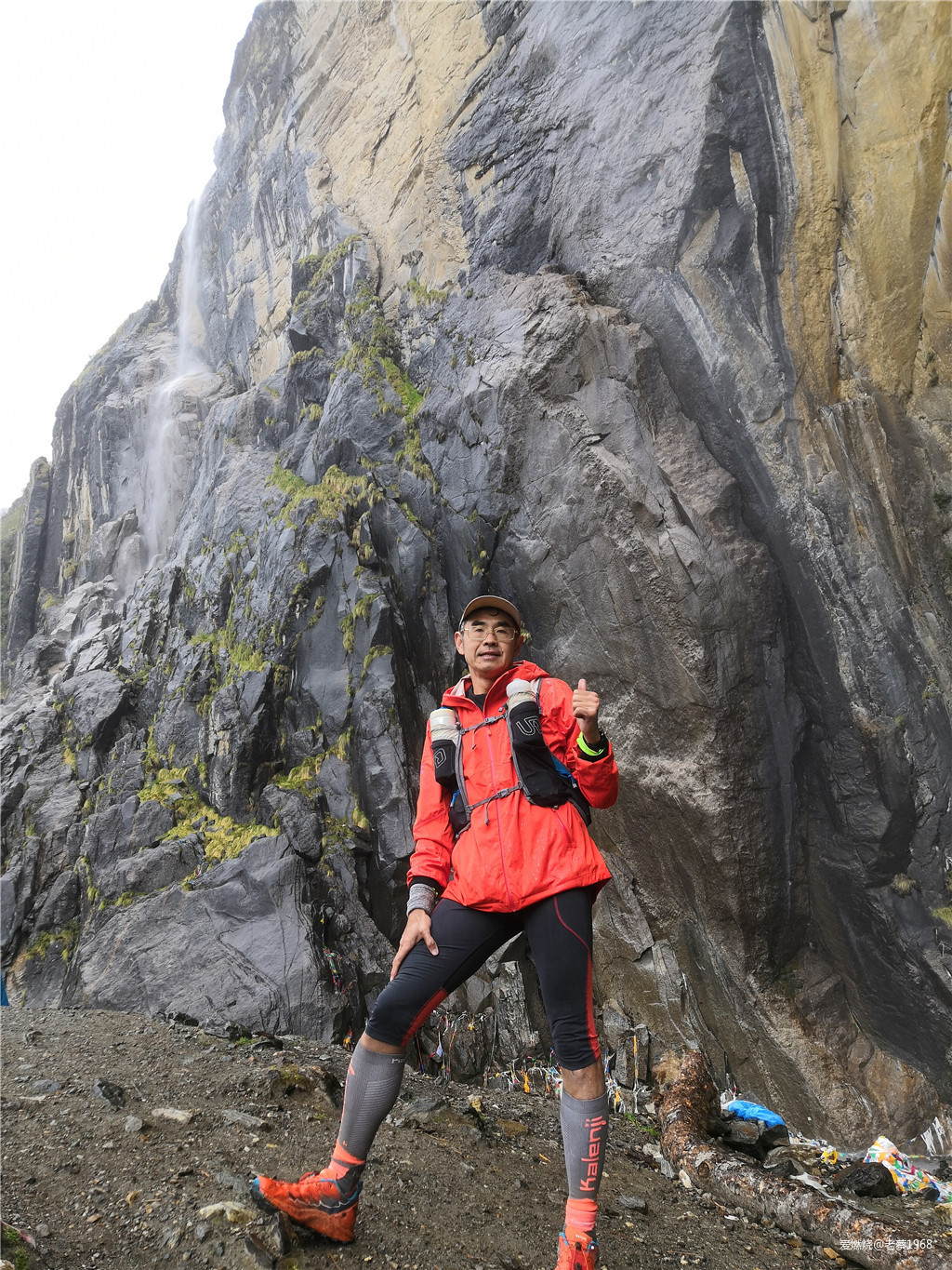 红衣穿越200里，依杖轻歌梅里行 高龄跑渣渣梅里MEM101流水赛记