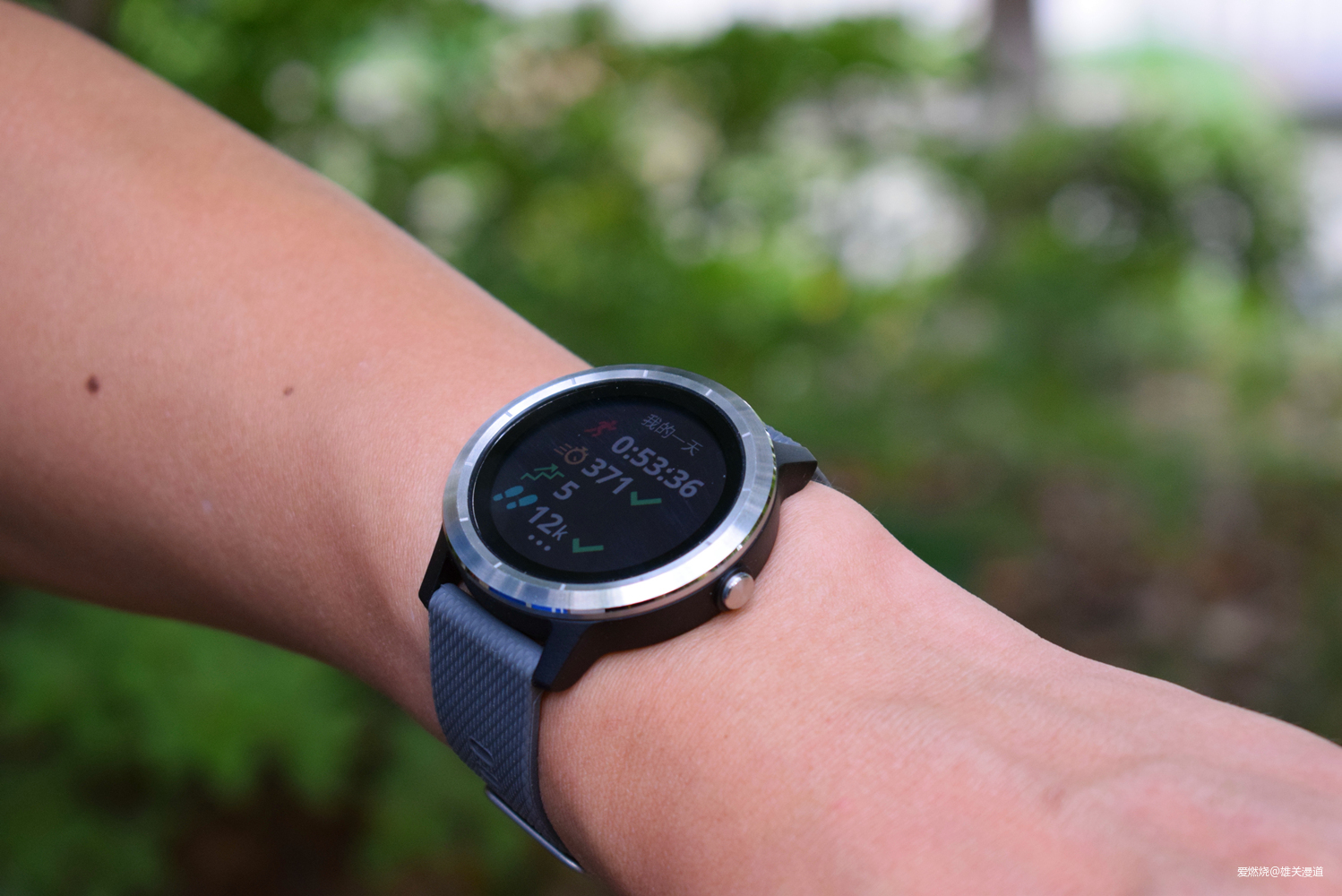 精度与价格兼得||Garmin Vívoactive 3 Trainer