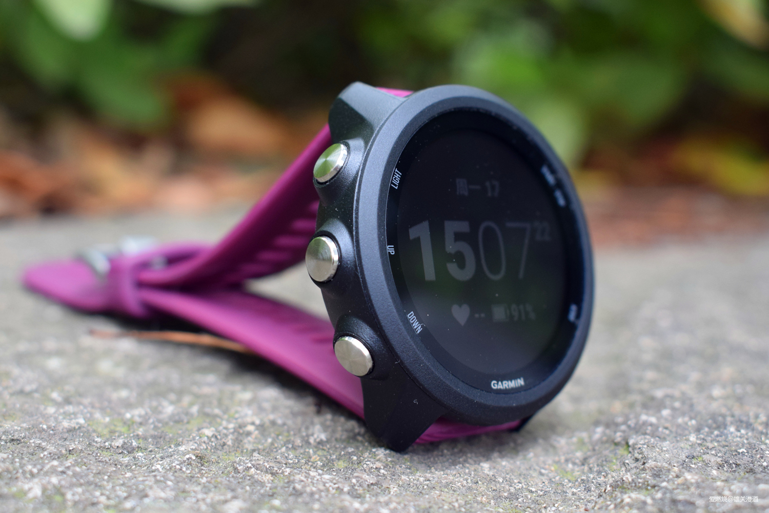 245，Garmin对跑者最大的诚意|Garmin Forerunner 245跑步手表
