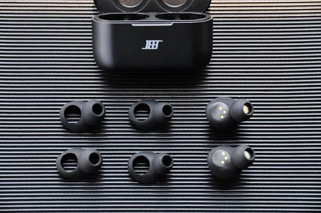 “无线”活力，畅享自如，JEET Air Plus无线运动耳机体验