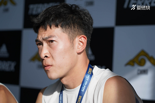 与adidasTERREX一起，越山向海