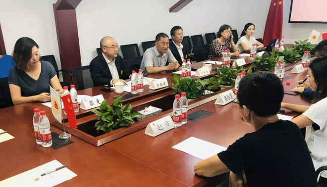 谢震业两百米破亚洲纪录 | 跑圈十件事